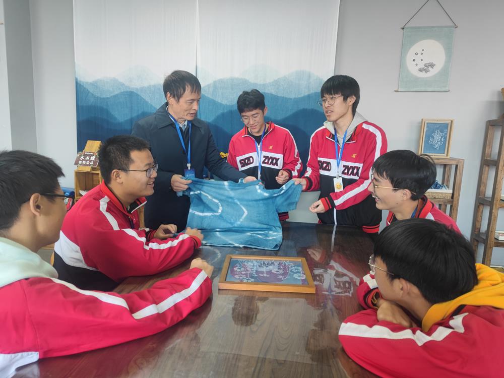 f2298e04e89c47f2bbe81ba78fc16f5d.jpg f2298e04e89c47f2bbe81ba78fc16f5d.jpg